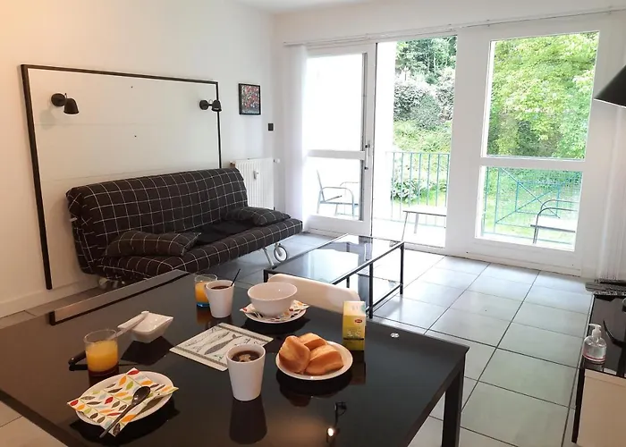 La Poterie - Appartement Avec Balcon Et Parking Prive