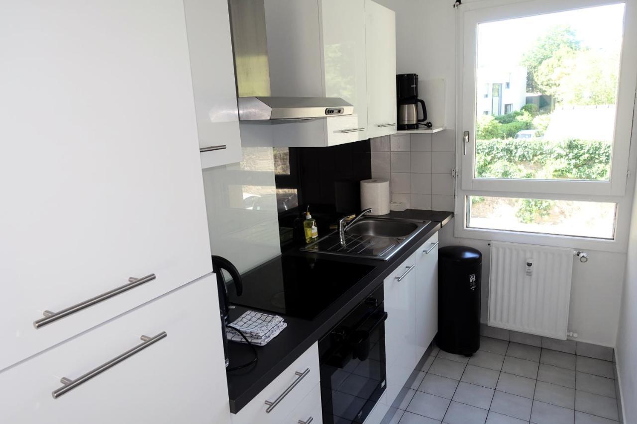 La Poterie - Avec Balcon Et Parking Prive *