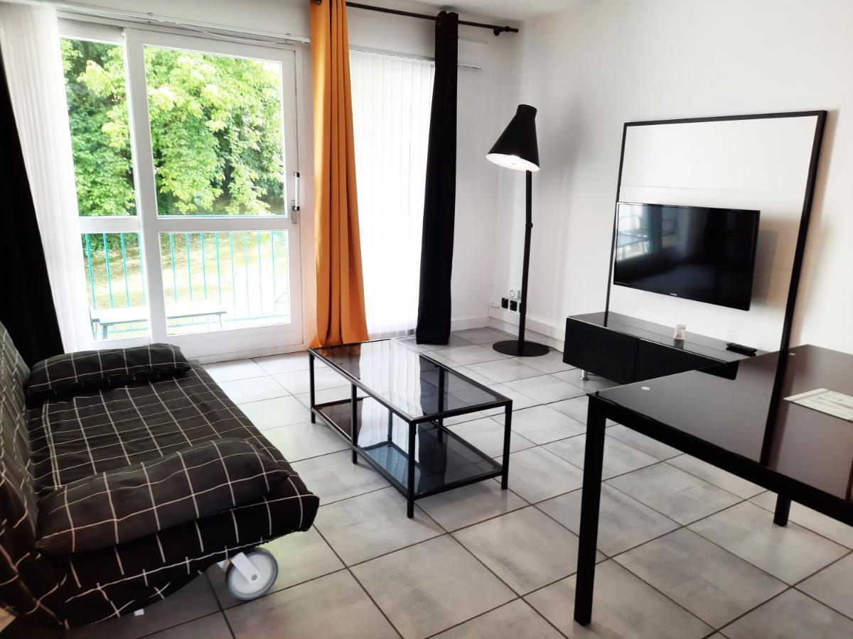 Appartement La Poterie - Avec Balcon Et Parking Prive *